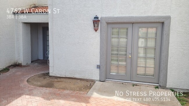 Building Photo - 4762 W Caron St