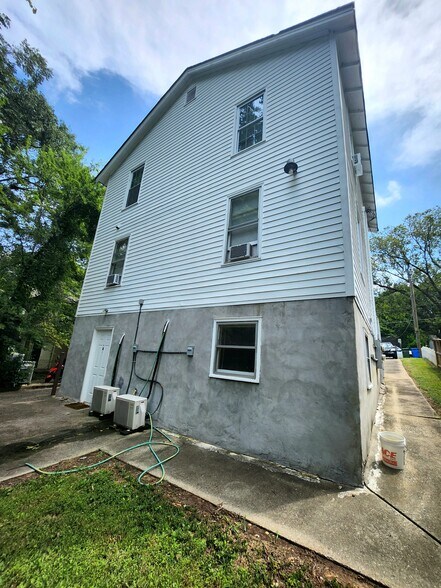 Building Photo - 1206 Francis St NW
