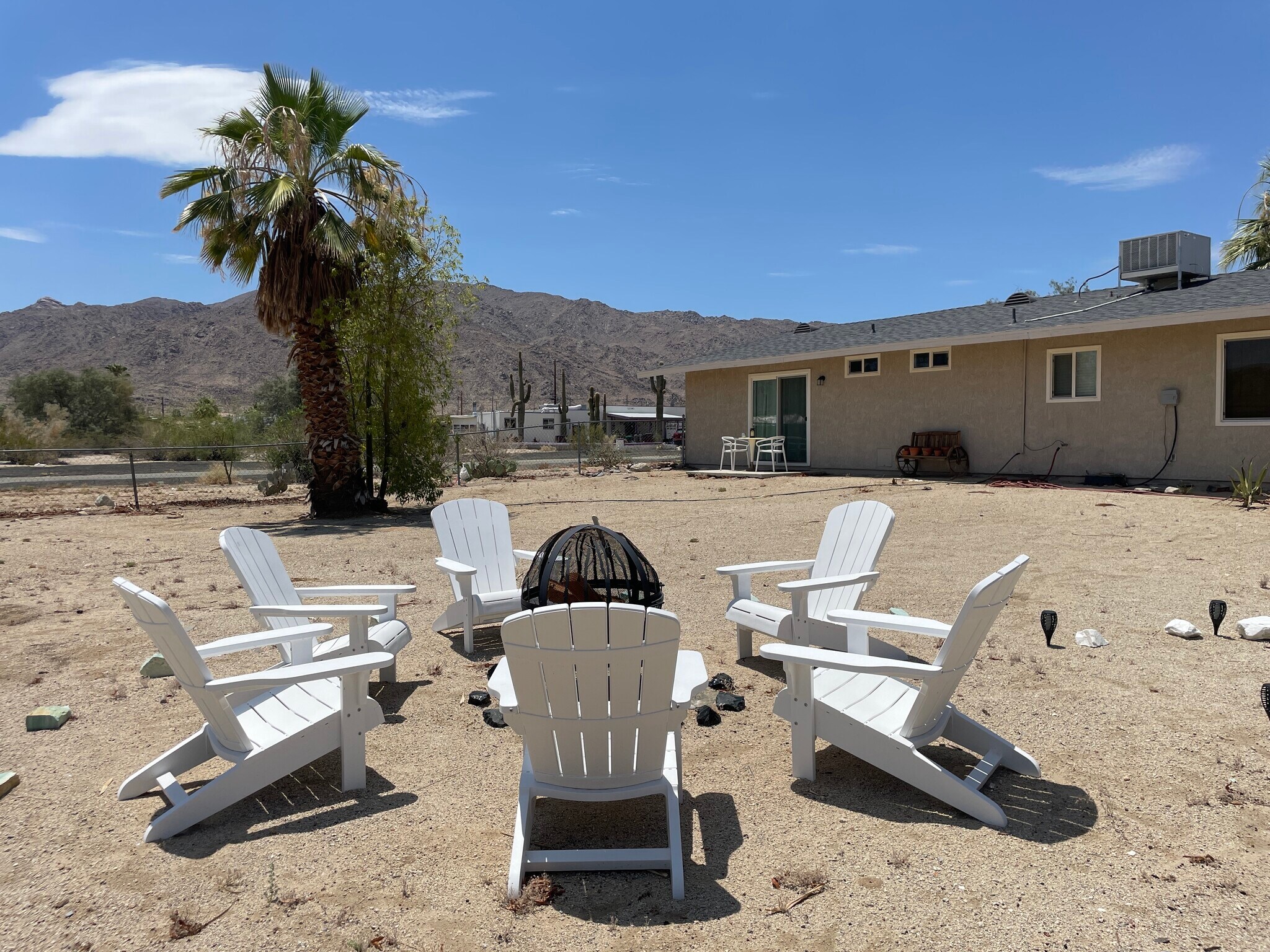 Building Photo - 6707 Palo Verde Ave
