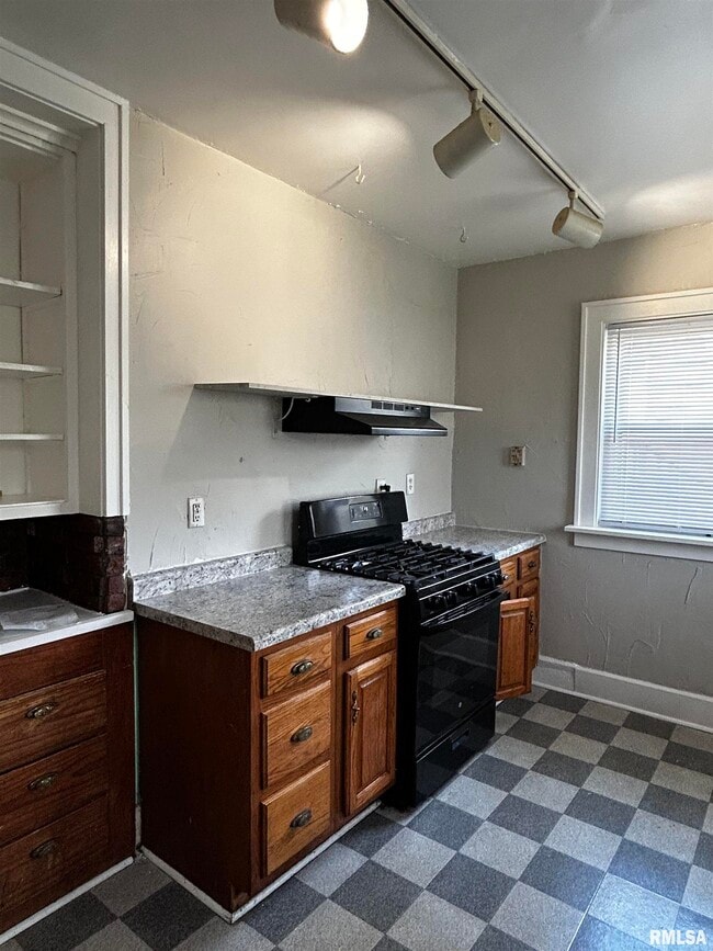 Building Photo - 2718 North North Street