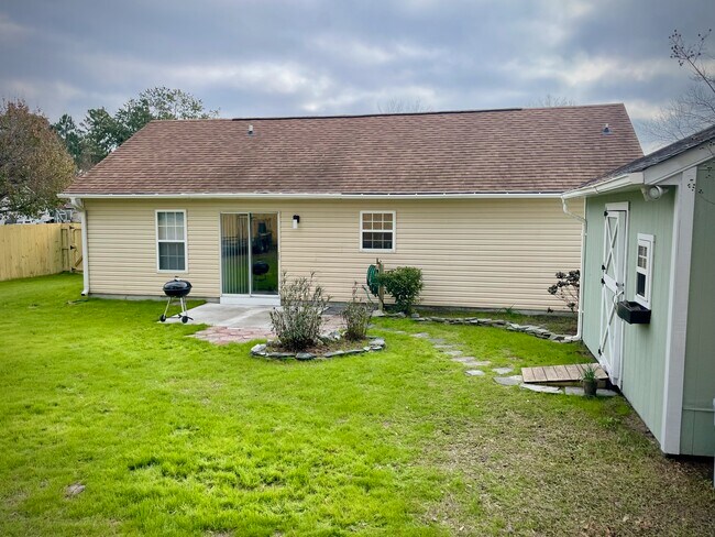 Building Photo - 1005 Gordon Woods Rd