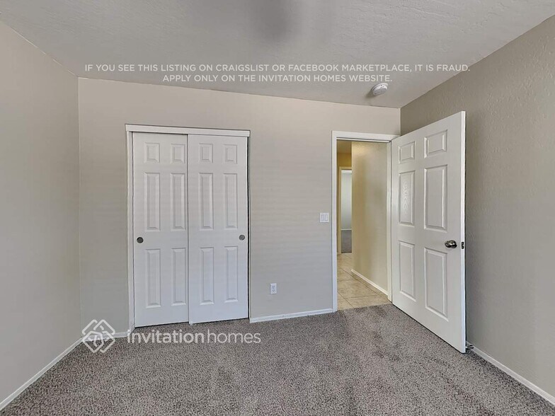 Building Photo - 2325 W Hayden Peak Dr