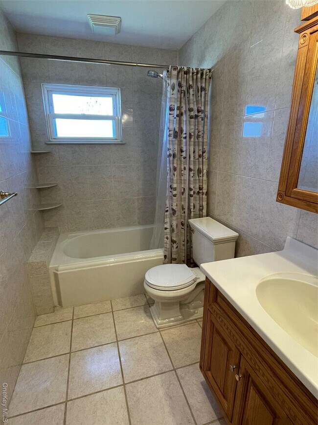 Building Photo - 400 Foch Blvd