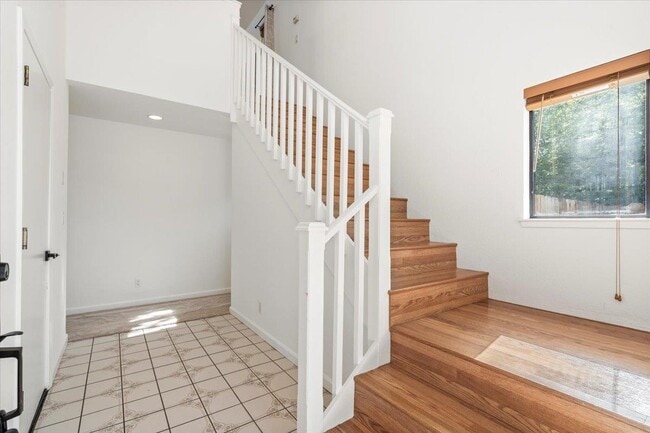 Building Photo - 1854 Pound Ln
