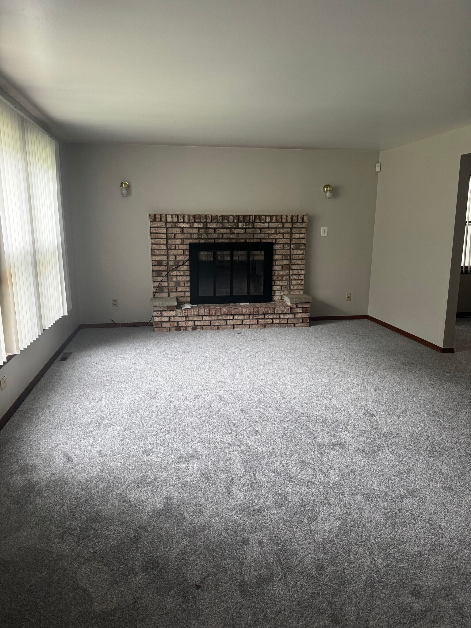Living Room - 17 Sunshine Dr