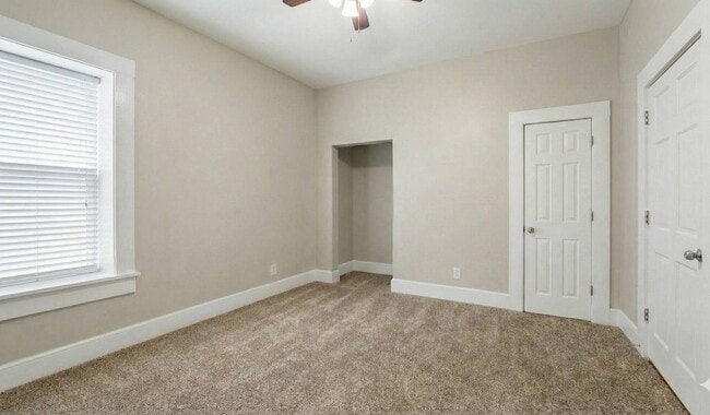 Building Photo - 402 Laurel St