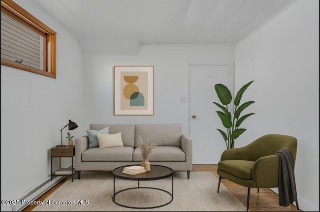 Building Photo - 53 Sobieski St