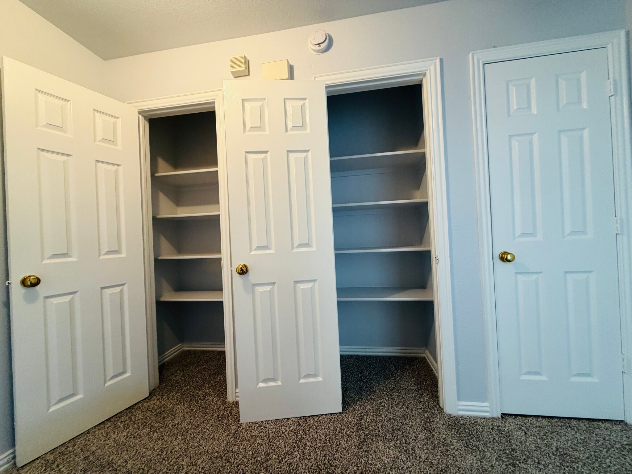 Building Photo - 5728 Blackmon Ct