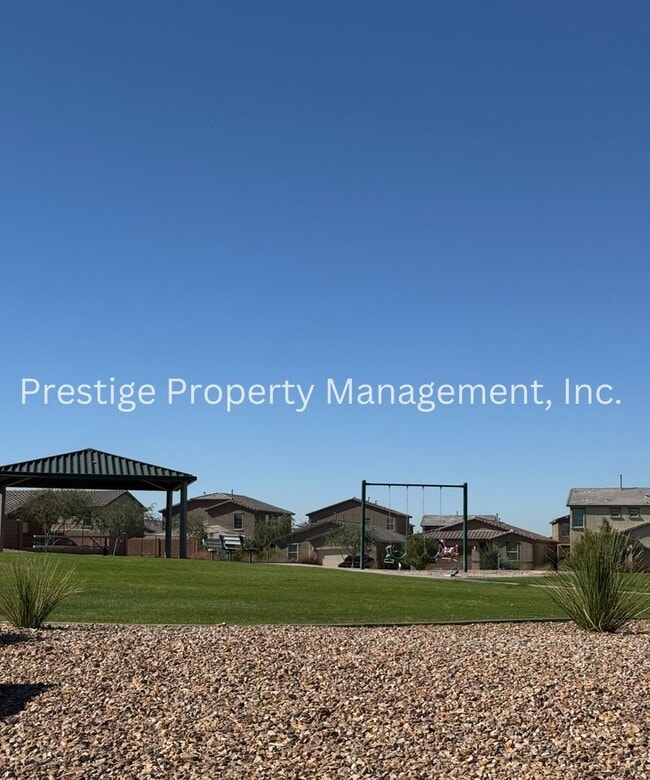 Building Photo - 3/2 Lovely Southwest Home With an Open Layout