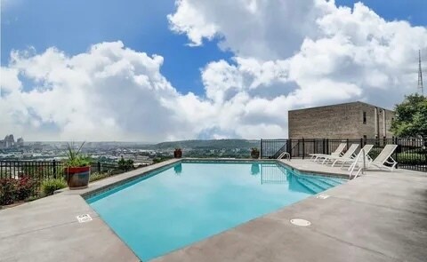 Building Photo - 2500 Warsaw Ave