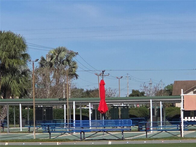 Building Photo - 1102 Halton Ct