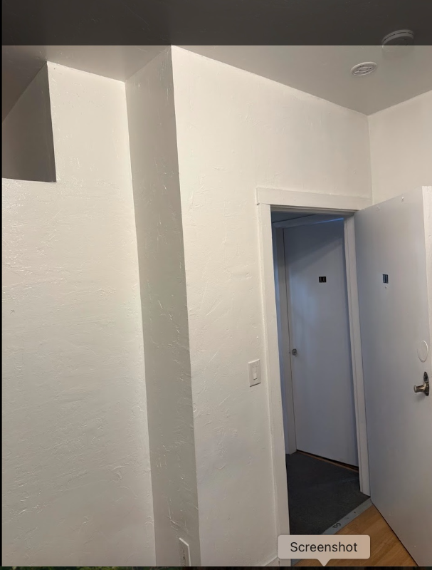 Building Photo - 1780 Le Roy Ave