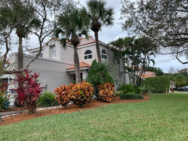 Building Photo - 10465 Mateo Ct