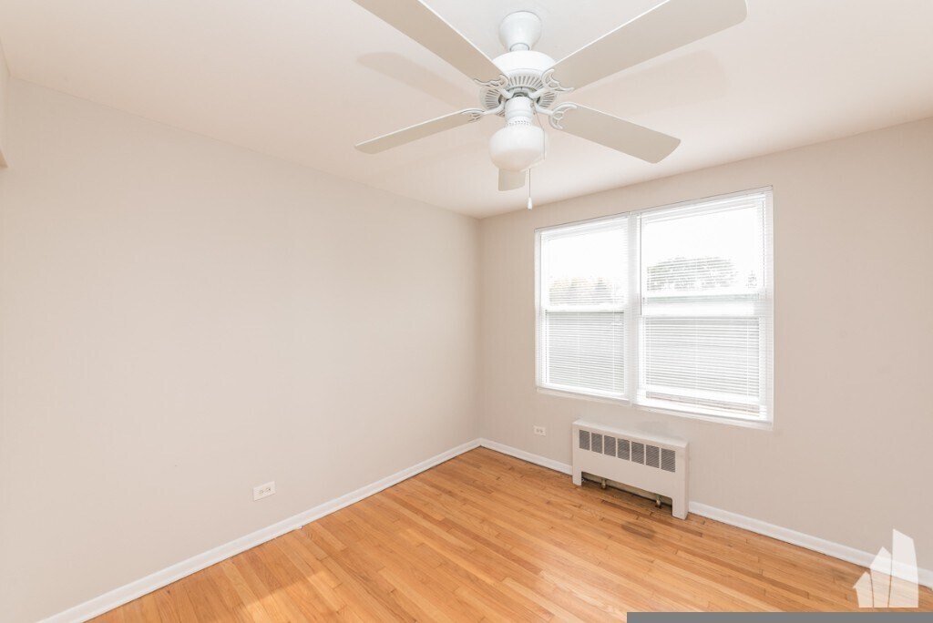 Building Photo - 7534 N Bell Ave