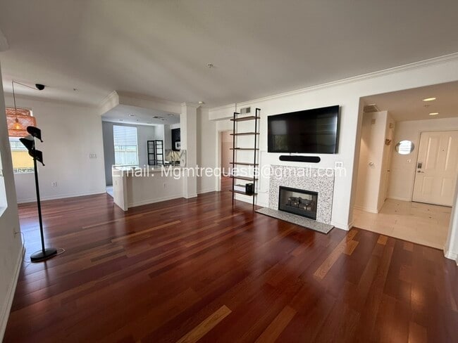 Building Photo - 3321 Watermarke Pl