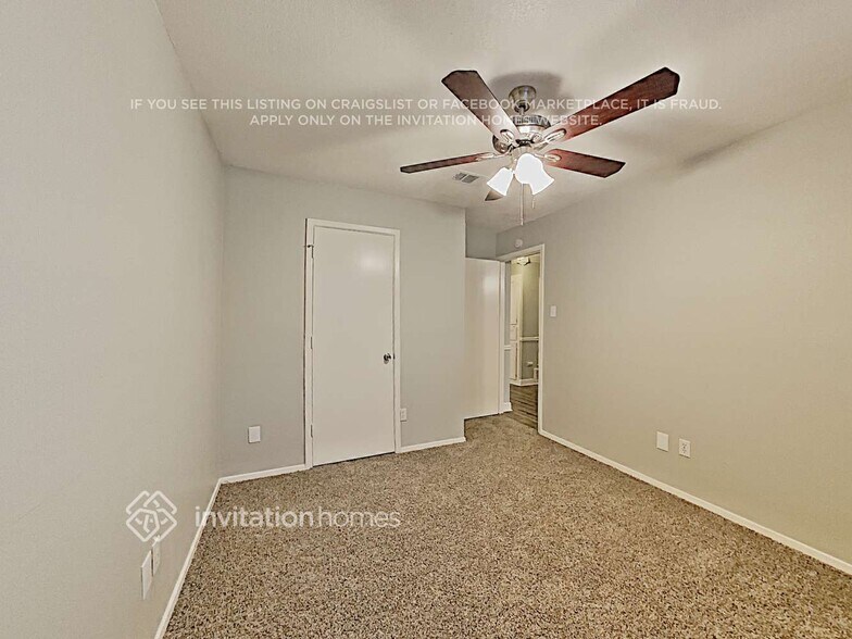 Building Photo - 6649 Parkwood Dr