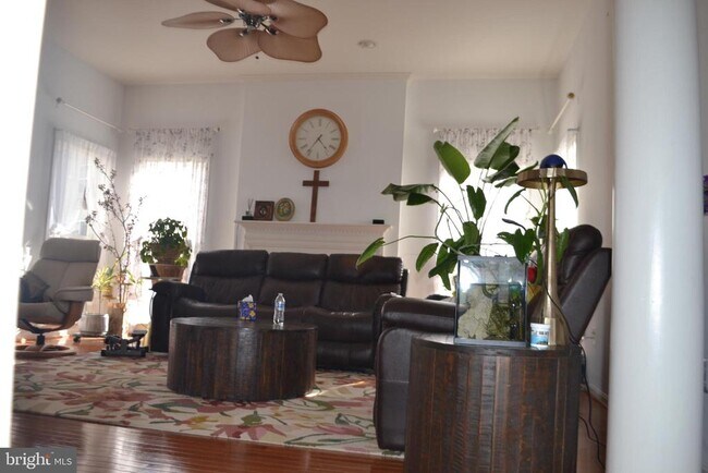 Building Photo - 44339 Apache Cir