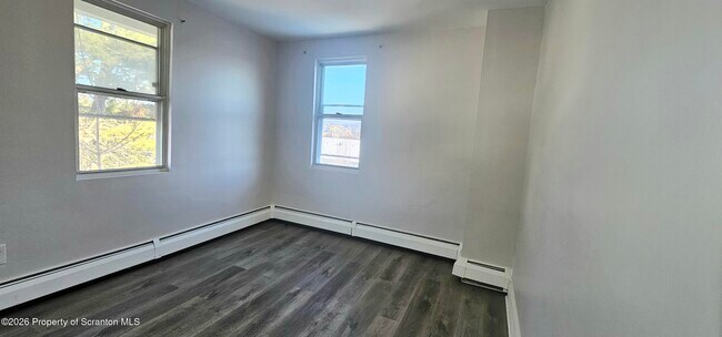 Building Photo - 315 Aswell Ct