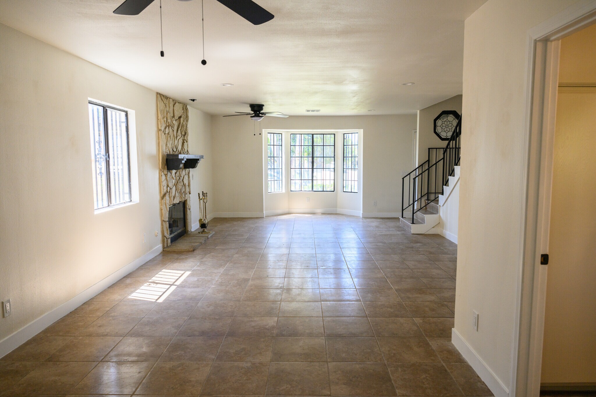 Building Photo - 8017 Alpaca St