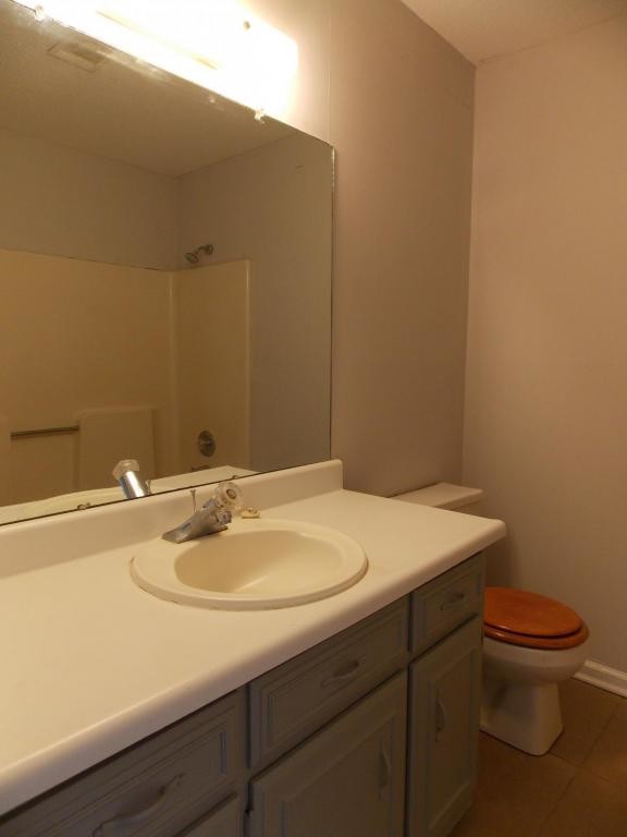 Building Photo - 140 Lanier Dr