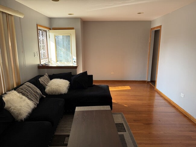 Building Photo - 18019 Ravisloe Terrace