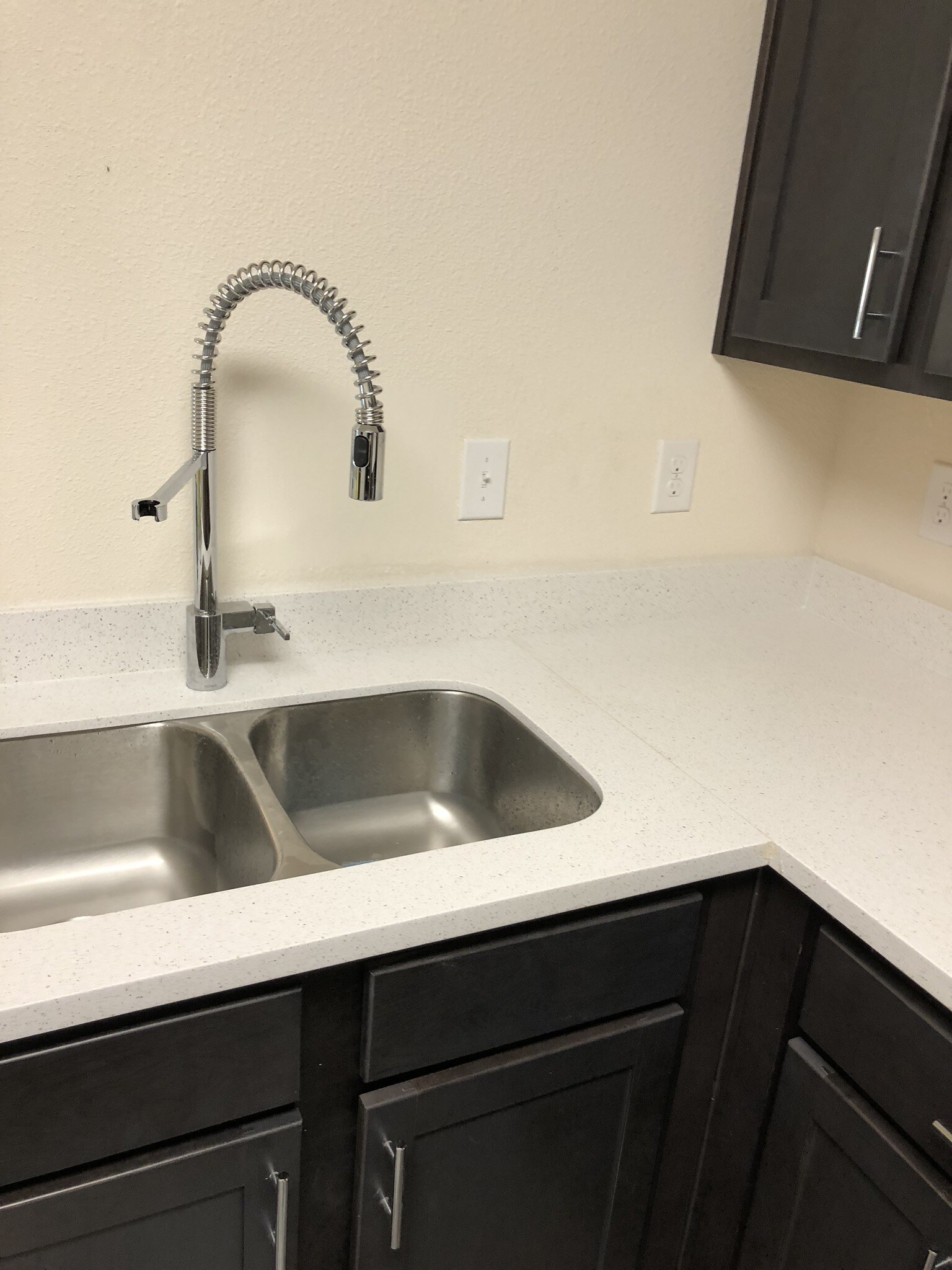 Building Photo - 4959 Key Lime Dr