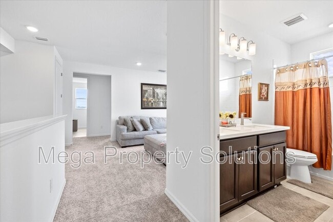 Building Photo - 12195 Stirrup Dr