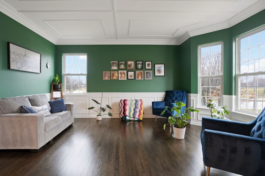 Building Photo - 25947 Campbell Ln