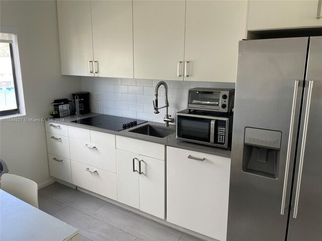 Building Photo - 254 NW 36 ST - RESIDENTIAL