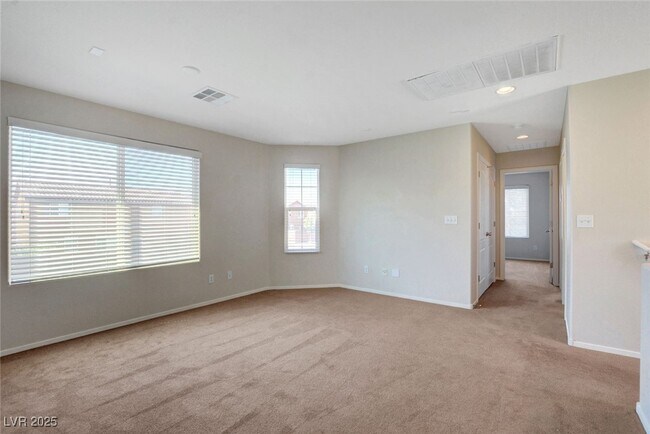 Building Photo - 7419 Bakewell Ave