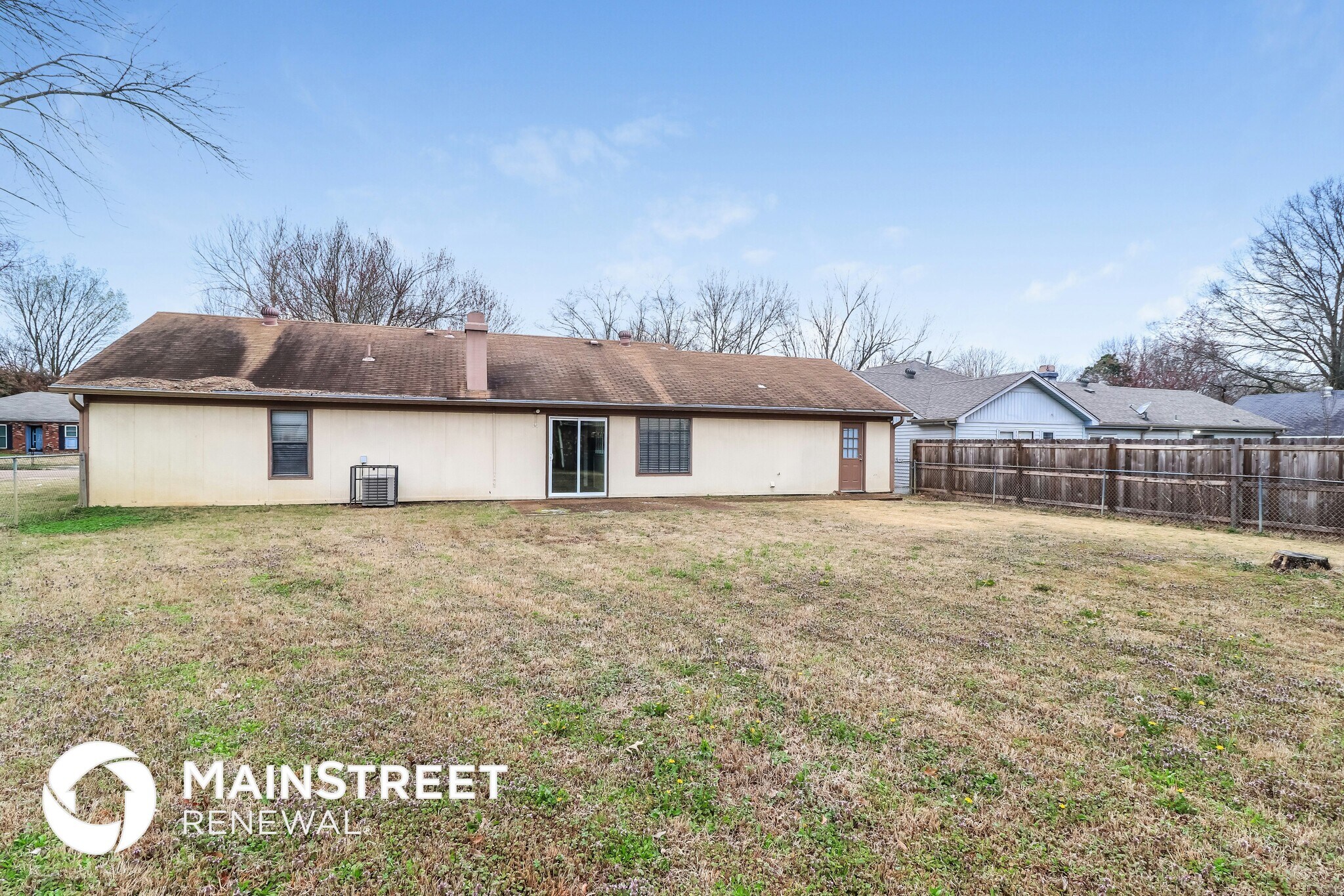 Building Photo - 3902 Clover Hill Dr