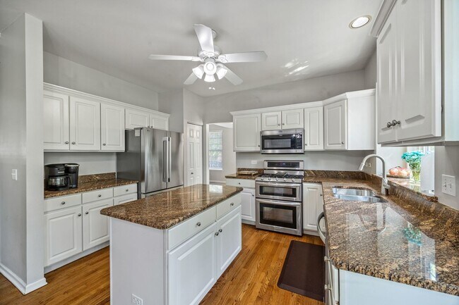 Building Photo - 34062 N Sulkey Dr