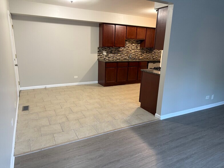 Building Photo - 7607 Bristol Ln