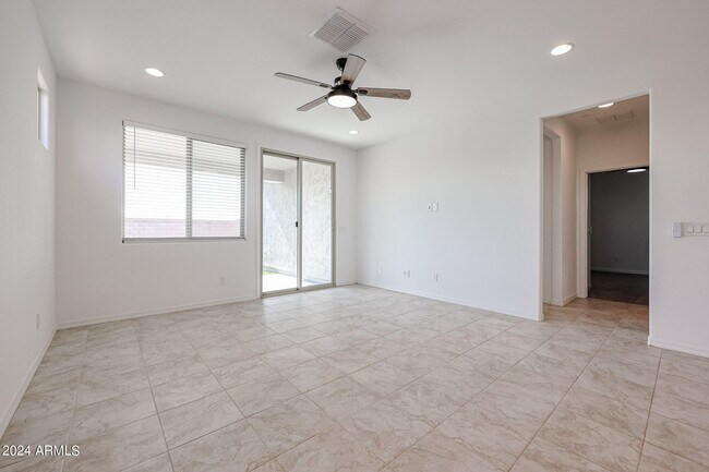 Building Photo - 28440 N 132nd Dr