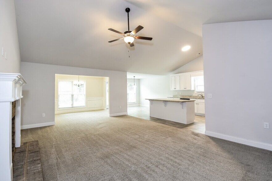 Building Photo - 84 Heartland Cir