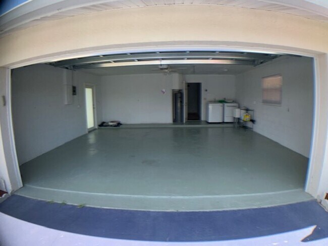 Building Photo - 1342 Torreya Cir