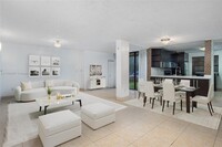 Building Photo - 3553 Magellan Cir
