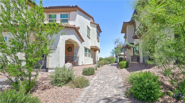 Building Photo - 787 Pickled Pepper Pl