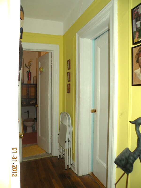 Building Photo - 4761 Broadway