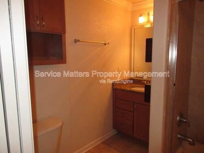 Building Photo - 1020 N Hayne St
