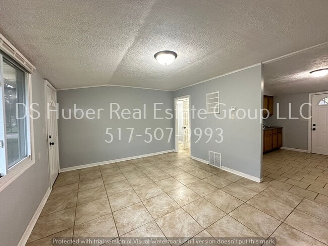 Building Photo - 2303 Fielding-