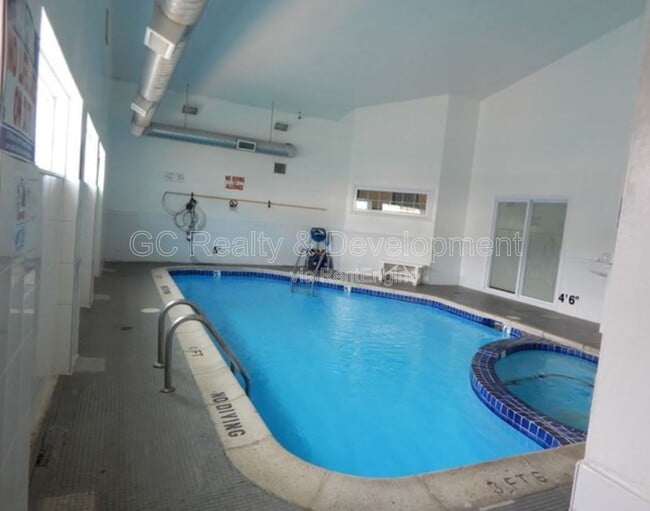 Building Photo - 1251 Wyndham Dr
