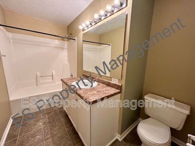 Building Photo - 7580 Sycamore Grove Ct