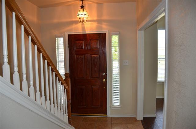 Building Photo - 3305 Ocean Dr