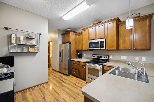 Building Photo - 18422 Lafayette Way