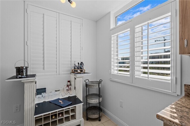 Building Photo - 9415 Gulf Shore Dr