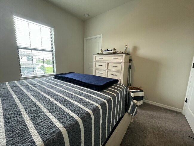 Building Photo - 8193 Cinch Way