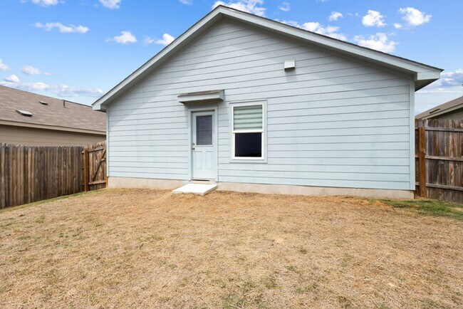 Building Photo - 9126 Selene Pl