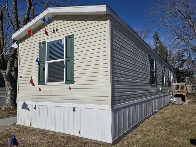 Building Photo - 1308 W Arlington Ave