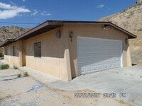Building Photo - 25676 Flathead Rd